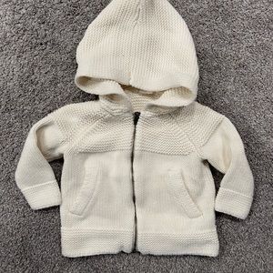 Off white GAP hooded sweater